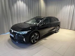 Svart Begagnad 2025 VW ID.7 GTX Sedan | 619 900 kr (Bra pris)