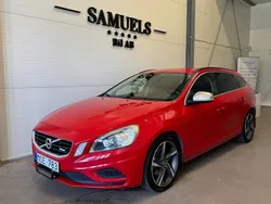 Röd Begagnad 2011 Volvo V60 R-Design Kombi | 99 900 kr (Marknadspris)