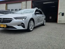 Grå Begagnad 2021 Opel Insignia Ultimate Kombi | 169 900 kr