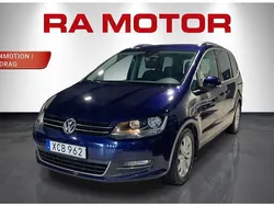 Mörkblå Begagnad 2017 VW Sharan Minibuss | 339 900 kr (Dyr)