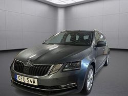 Grå Begagnad 2020 Skoda Octavia Kombi | 159 900 kr (Bra pris)
