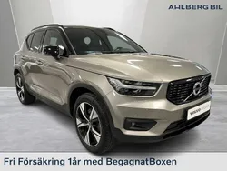 Grå Begagnad 2021 Volvo XC40 R-Design SUV | 369 500 kr (Marknadspris)
