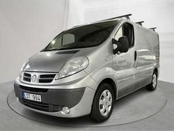 Silver Begagnad 2011 Nissan Primastar Minibuss | 59 000 kr (Superpris)