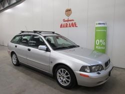 Ljusgrå Begagnad 2003 Volvo V40 Kombi | 12 900 kr (Bra pris)