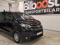 Röd Begagnad 2017 Toyota Proace Van | 138 750 kr (Dyr)