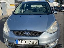 Blå Begagnad 2007 Ford Galaxy Minibuss | 33 000 kr (Superpris)