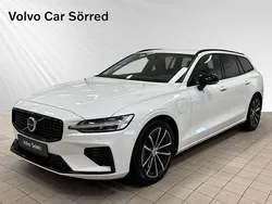 Vit Begagnad 2024 Volvo V60 Plus Kombi | 509 900 kr (Lite dyr)