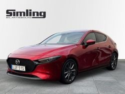 Röd Begagnad 2018 Mazda 3 Halvkombi | 219 900 kr (Marknadspris)