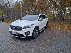 Vit Begagnad 2017 Kia Sorento SUV | 199 900 kr (Bra pris)