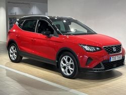 Röd (reinrot) Begagnad 2023 Seat Arona FR SUV | 189 000 kr (Marknadspris)