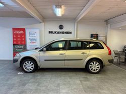 Ljusgrå (grå) Begagnad 2007 Renault Mégane GrandTour Kombi | 29 900 kr (Marknadspris)