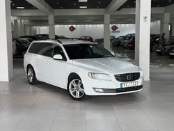 Vit Begagnad 2016 Volvo V70 Momentum Kombi | 127 900 kr (Bra pris)