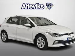 Vit Begagnad 2020 VW Golf VIII Life Halvkombi | 217 900 kr (Lite dyr)
