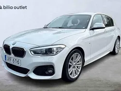 Vit Begagnad 2017 BMW 118 Halvkombi | 139 900 kr (Marknadspris)
