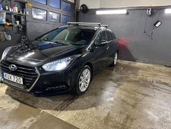 Svart Begagnad 2016 Hyundai i40 Kombi | 89 900 kr (Marknadspris)