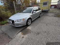 Grå Begagnad 2013 Volvo V70 Momentum Kombi | 60 000 kr (Bra pris)