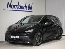 Svart (midnight black metallic) Begagnad 2025 Cupra Born e-Boost Halvkombi | 379 900 kr (Dyr)