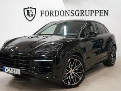 Svart Begagnad 2025 Porsche Cayenne SUV | 1 249 800 kr (Bra pris)