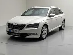 Vit Begagnad 2019 Skoda Superb Sedan | 162 000 kr (Dyr)