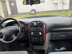 Silver Begagnad 2005 Chrysler Town & Country Van | 48 000 kr