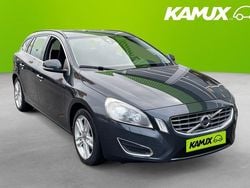 Silver/grå Begagnad 2012 Volvo V60 Momentum Kombi | 108 900 kr (Bra pris)