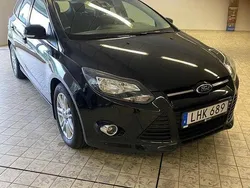 Svart Begagnad 2014 Ford Focus Titanium Kombi | 59 000 kr (Superpris)