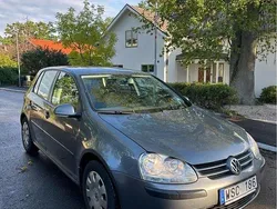 Grå Begagnad 2007 VW Golf V Trendline Halvkombi | 26 900 kr (Marknadspris)