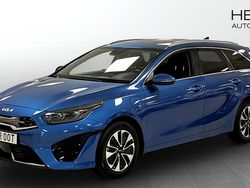 Blå (blue) Begagnad 2023 Kia Ceed Sportswagon Kombi | 259 900 kr (Marknadspris)