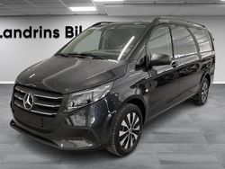 Mörkgrå (grafitgrå metallic) Begagnad 2025 Mercedes e-Vito Van | 649 875 kr