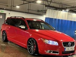 Röd Begagnad 2011 Volvo V70 R-Design Kombi | 95 000 kr