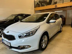 Vit Begagnad 2014 Kia Ceed Sportswagon Comfort Kombi | 99 000 kr (Marknadspris)