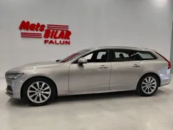 Ljusbrun Begagnad 2018 Volvo V90 Momentum Kombi | 239 900 kr (Lite dyr)