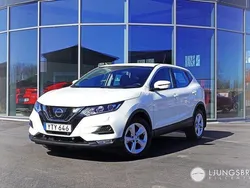 Vit Begagnad 2017 Nissan Qashqai SUV | 169 900 kr (Marknadspris)