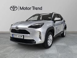 Silver Begagnad 2024 Toyota Yaris Cross Active SUV | 264 900 kr (Bra pris)