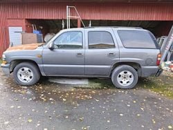 Grå Begagnad 2000 Chevrolet Tahoe SUV | 29 500 kr