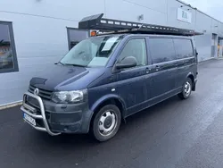 Mörkblå (blå) Begagnad 2015 VW T5 Van | 145 900 kr (Marknadspris)