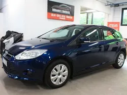 Blå Begagnad 2011 Ford Focus Trend Halvkombi | 69 900 kr (Marknadspris)