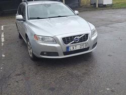 Grå Begagnad 2012 Volvo V70 Momentum Kombi | 88 000 kr (Bra pris)