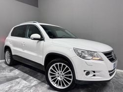 Vit Begagnad 2010 VW Tiguan SUV | 64 900 kr (Marknadspris)