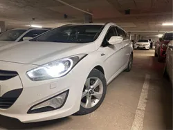 Vit Begagnad 2013 Hyundai i40 Kombi | 80 000 kr (Marknadspris)