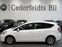 Vit Begagnad 2018 Toyota Prius+ Minibuss | 269 900 kr (Dyr)
