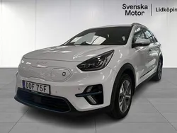 Vit Begagnad 2022 Kia e-Niro Advance SUV | 259 200 kr (Bra pris)