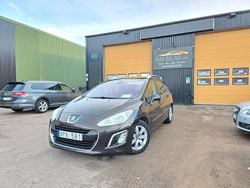 Mörkbrun (brun) Begagnad 2012 Peugeot 308 Kombi | 29 900 kr (Marknadspris)