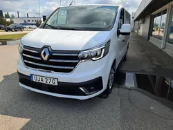 Vit Begagnad 2023 Renault Trafic Van | 325 000 kr (Lite dyr)