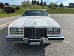 Vit Begagnad 1982 Buick Riviera Cab | 89 000 kr