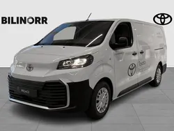 Vit Ny 2024 Toyota Proace Comfort Van | 599 000 kr