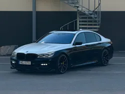 Begagnad 2017 BMW 750 M Sport Sedan | 429 900 kr
