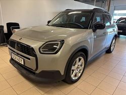 Grå Begagnad 2023 Mini Countryman SUV | 359 900 kr (Marknadspris)