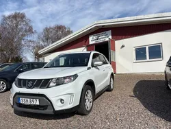 Vit Begagnad 2016 Suzuki Vitara SUV | 139 000 kr (Marknadspris)