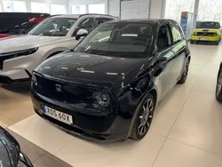 Svart Begagnad 2020 Honda e Halvkombi | 199 900 kr (Marknadspris)